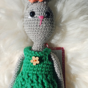 Króliczek króliczek w zielonej sukience