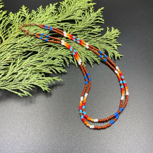 Krótki podwójny koralikowy naszyjnik brązowy, kolorowy #1110