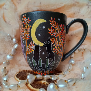 Księżycowe koty ręcznie malowany kubek 300 ml.