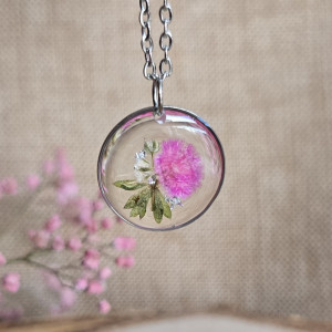 Kwiatowa łąka srebrna zawieszka gipsówka różowa