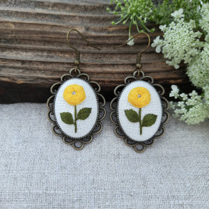 Kwiatowe kolczyki - żółte