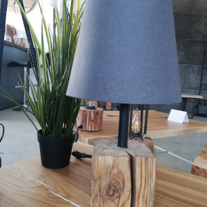 lampa stołowa biurkowa z abażurem drewniana ARALIA