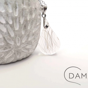 Łezka z sierścią zwierząt