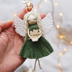 Makramowy breloczek Anioł - zielony | Aniołek na szczęście brelok