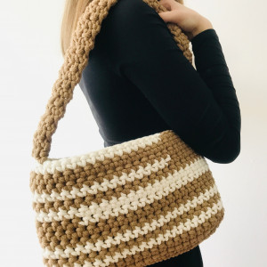 Mała torebka na ramię, prostokątna torebka damska.