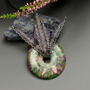Metsän, wisior z fluorytem, beading