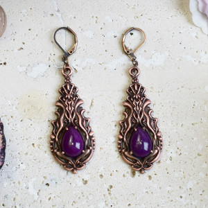 Miedziane kolczyki w stylu wiktoriańskim z fioletowym jadeitem #S3