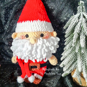 Mikołaj na szydełku, Maskotka, Na prezent
