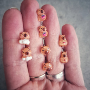 Mini klipsy kapibary - wzory (z żywicy)