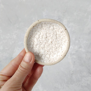 Mini miseczka na biżuterię biała 3