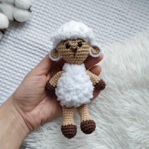 mini owca, owieczka, baranek