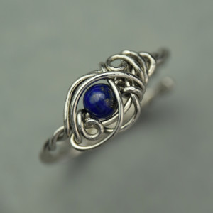 Mini pierścionek regulowany lapis lazuli 3