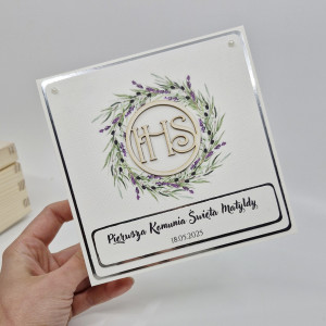 Minimalistyczna kartka komunijna