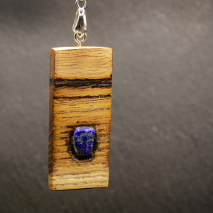 Minimalistyczny prostokątny wisiorek "Lapisowy spokój"-lapis, handmade