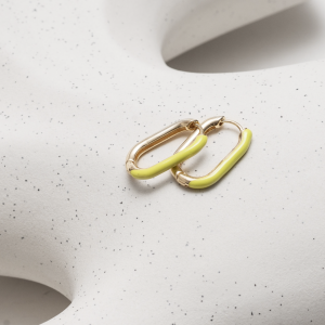 Modne kolczyki pozłacane na lato. Zieleń.