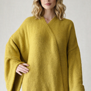 Musztardowy sweter, kardigan wykonany z mieszanki wełny i akrylu