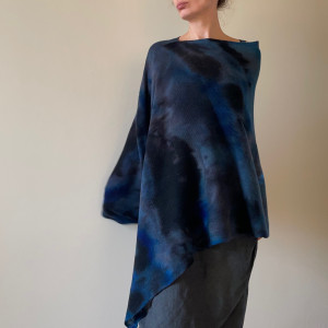 Narzutka z wełny merino grafit z niebieskim