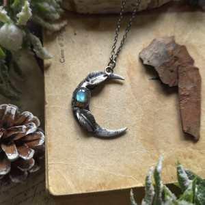 Naszyjnik księżyc z labradorytem