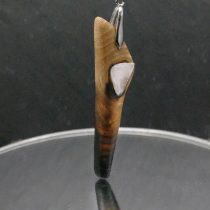 Naszyjnik Wisiorek „wiąz i kwarc różowy"- premium, jewellery, wood