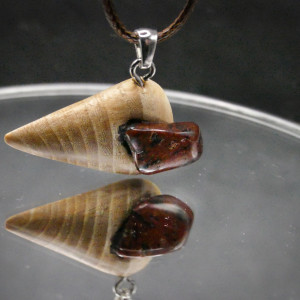 Naszyjnik Wisiorek wiąz i obsydian mahoniowy- premium, jewellery, wood
