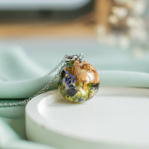 Naszyjnik z leśną kompozycją 034