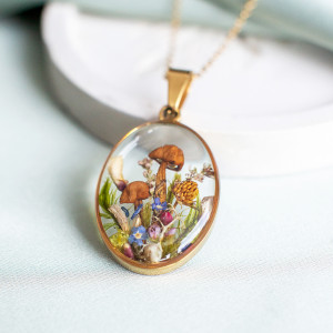 Naszyjnik z leśną kompozycją 06