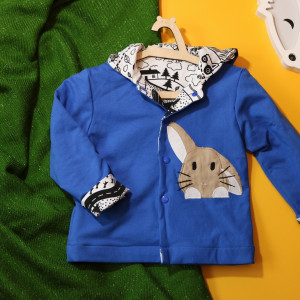 Niebieska bluza dwustronna z królikiem (86 cm)