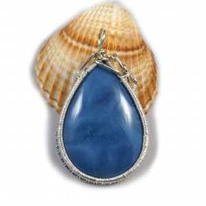 Opal niebieski, srebrny wisior z opalem