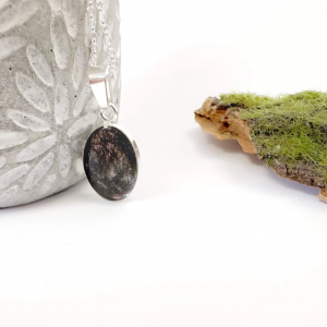 Owal z sierścią zwierząt (srebro 925)