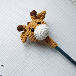 ozdoba na ołówek żyrafa