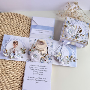 Pamiątka Pierwszej Komunii Świętej dla chłopca /exploding box