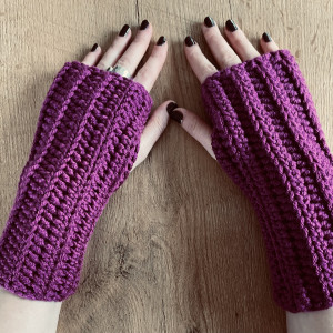 Piękne, ciepłe, długie rękawiczki bez palców mitenki