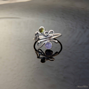 Pierścionek srebrny z tanzanitem i oliwinem rozmiar od 13 do 17