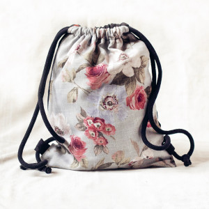 Plecak worek w kwiaty dla dziewczynki