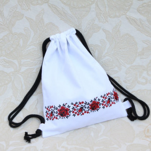 Plecak - worek "Z haftem ukraińskim"