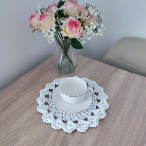 Podkładka okrągła szydełkowa ze sznurka 26cm