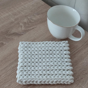 Podkładka szydełkowa pod kubki 16cmx16cm