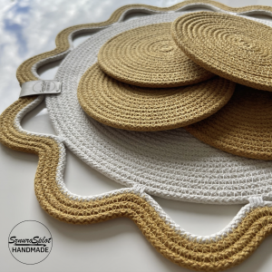 Podkładki stołowe.