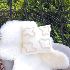 Poduszka boho z wzorem