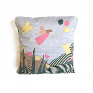 Poduszka dekoracyjna wróżka z balonami