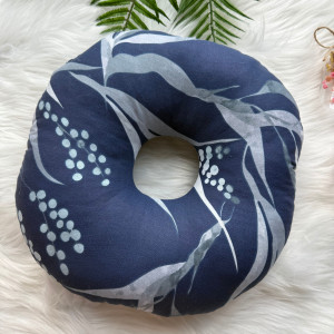 Poduszka do Piercingu Ucha Z Otworem Na Gojenie Helix kwiatowa