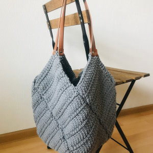 Pojemna torebka  ,szara torebka damska,na ramię.