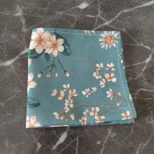 Poszetka wypustka butonierka  bawełna kwiaty zieleń