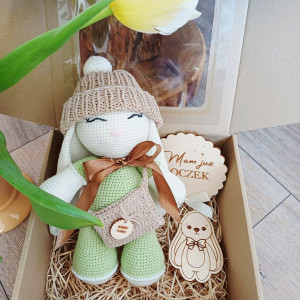 Prezent na roczek - maskotka amigurumi