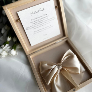 Prezent na ślub na gotówkę pudełeczko personalizowane hit