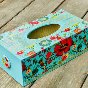 Pudełko na chusteczki, kolorowa dekoracja na stół albo do łazienki