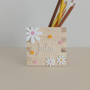 Pudełko na kredki, przybory szkolne stokrotka