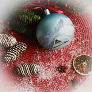 Ręcznie malowana bombka tatrzańska (6) 10 cm