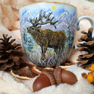 Ręcznie malowany kubek jeleń górski pejzaż 480 ml
