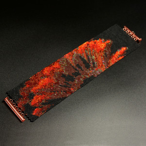 Red Flower, szeroka wyplatana bransoleta, beading